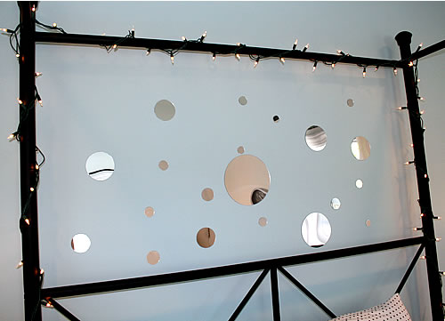 tween lights on canopy bed