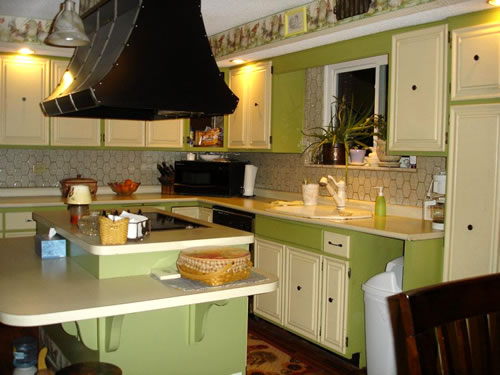 Help Melissa’s Kitchen {and on a budget, darn it}