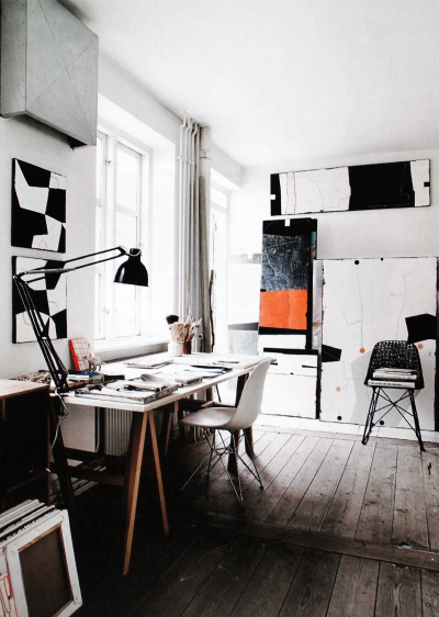 black and white home office