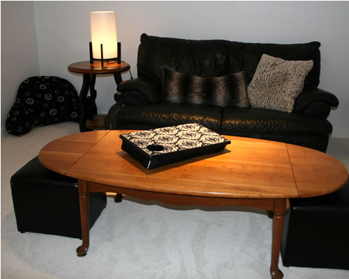 study lounge area in bedroom