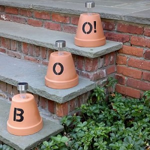 DIY flower pot lanterns for halloween