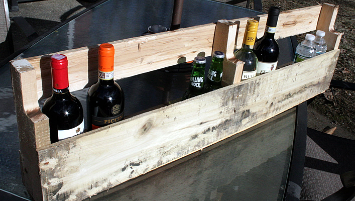 DIY Pallet Wine Rack