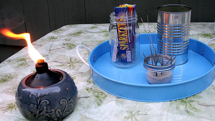 Fire Pit Party Tips: S’mores and Sparklers