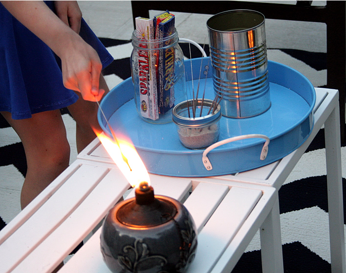 Fire Pit Party Tips: S’mores and Sparklers #YourHomeOnlyBetter