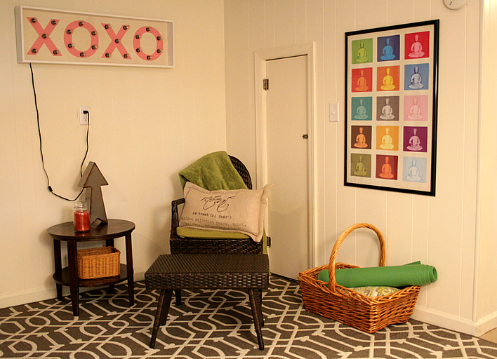 Creating a meditation corner in my laundry room #meditation #beforeandafter #laundry #diy #yourhomeonlybetter