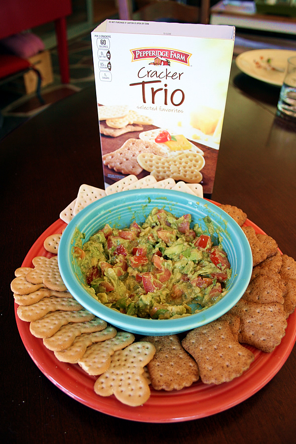 Easy Spicy Avocado Dip