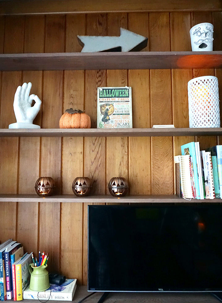 Cheap and Easy Fall Decor Ideas for Halloween and Beyond